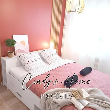 Logement Pour 4 - 2 Chambres, Parking & Balcon *