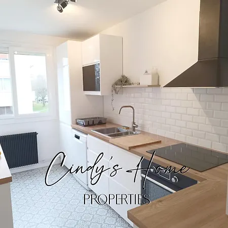 Logement Pour 4 - 2 Chambres, Parking & Balcon * Plaisir
